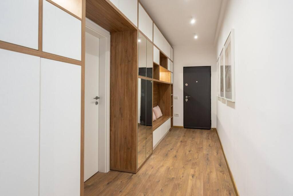 Stylish Apartament Magheru Bucharest Exterior photo