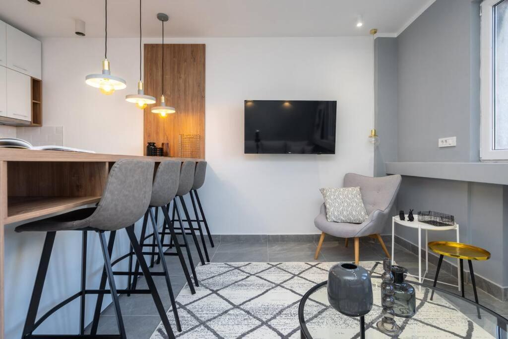 Stylish Apartament Magheru Bucharest Exterior photo